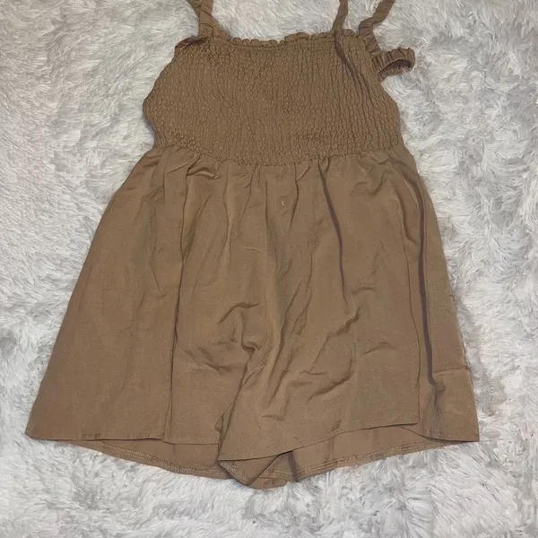 NWT Pacsun Romper Smocked Spaghetti Strap Open Back Jumpsuit size Large - Image 2