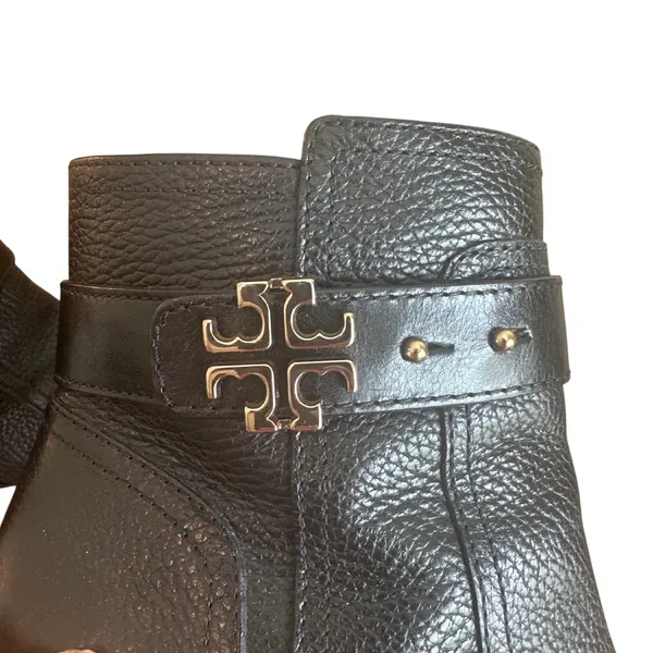 Tory Burch 32086 Black Pebbled Leather Booties 8.5 Gold Logo Block Heel - Image 10