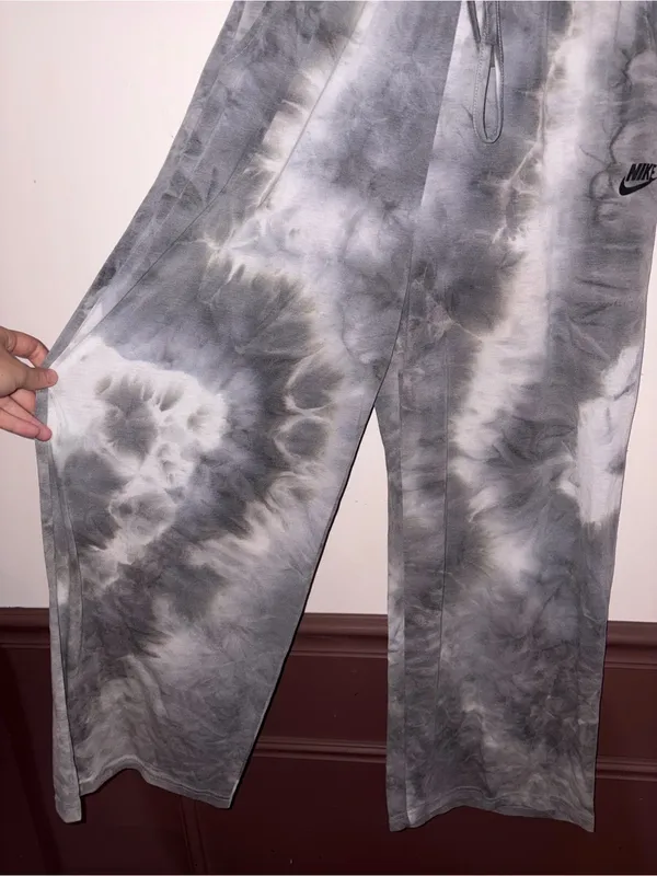 Nike Gray Tie-Dye Joggers with Drawstring - Image 3