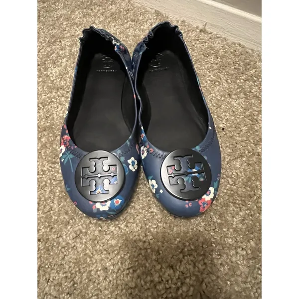 Tory Burch Minnie Travel Ballet Flats Navy Blue Floral Leather Logo Shoes 7 - Image 11