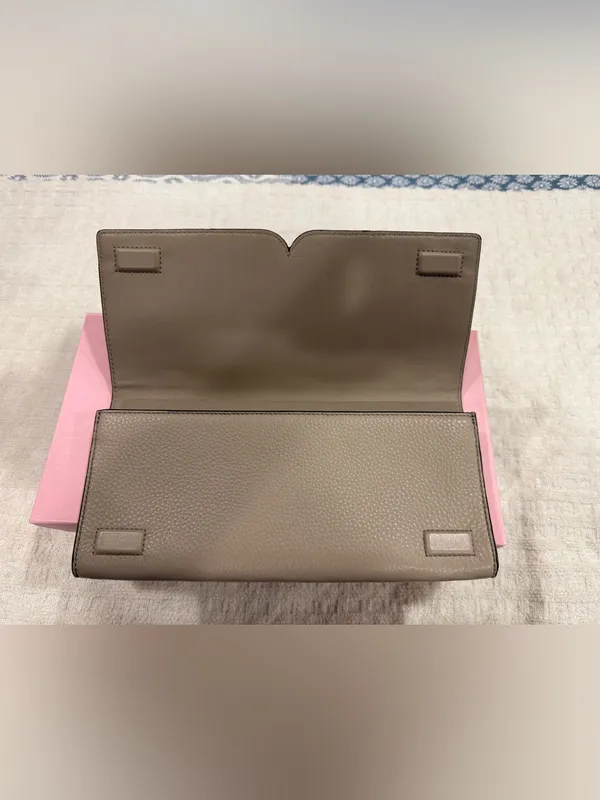 Tory Burch Miller Logo Folding Serif Clutch in French Gray - NWOT - Image 8