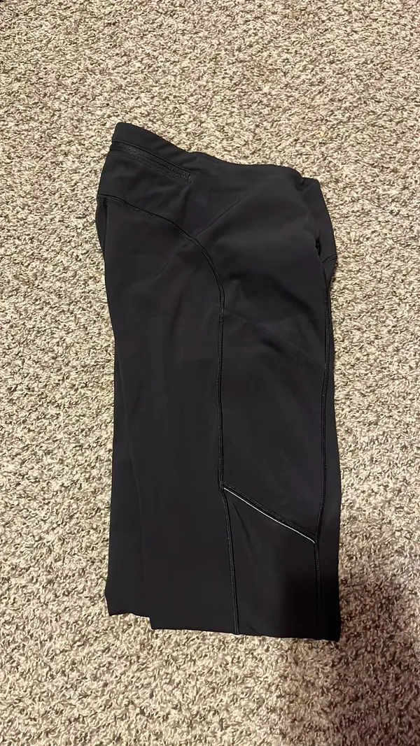 Black Lululemon Leggings - Image 5