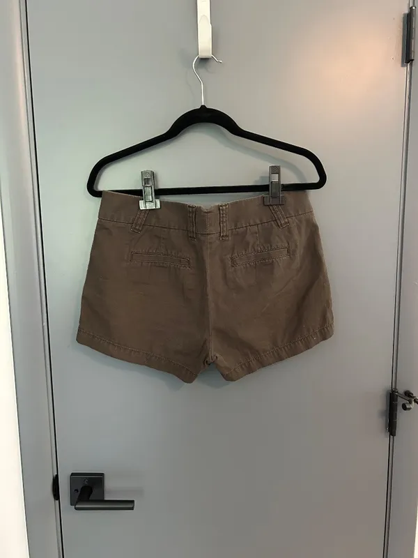 162 Women's Dark Brown J Crew Shorts - Image 2