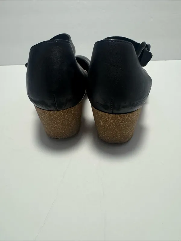 Birkenstock Papillio Mary Closed Toe Leather - Image 5