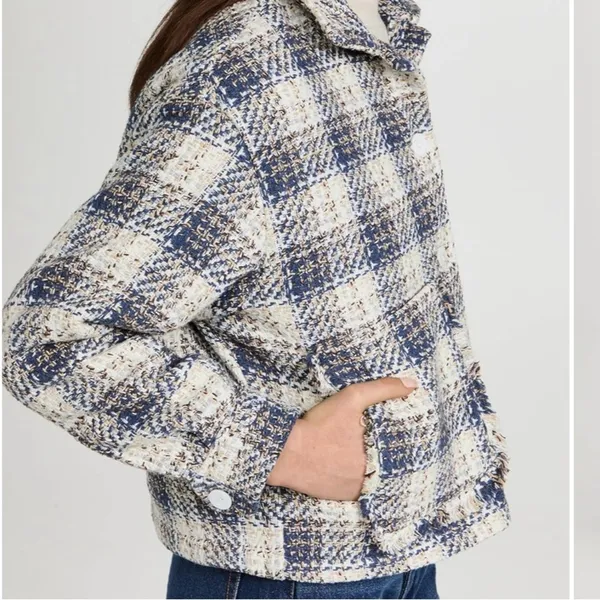NWT Blank NYC Once In A Lifetime Cropped Tweed Shacket Size XS Retail $128.00 - Image 3