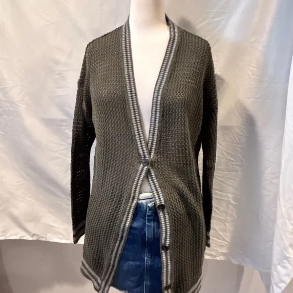 American Eagle Women's Green Open Knit Varsity Button Long Cardigan - Image 3