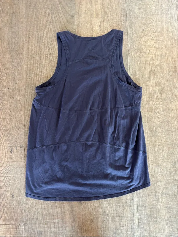lululemon navy blue tank top shirt - Image 3