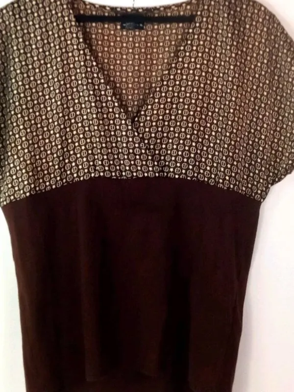 Red by Marc Ecko XL Chocolate Satin Stars Top Plus - Image 2