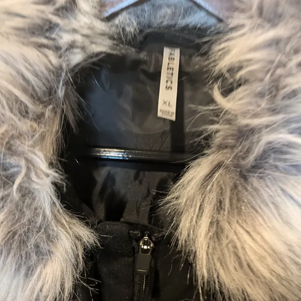 FABLETICS Waco Puffer Jacket Coat Women Size XL Midi Removable Faux Fur Collar - Image 6