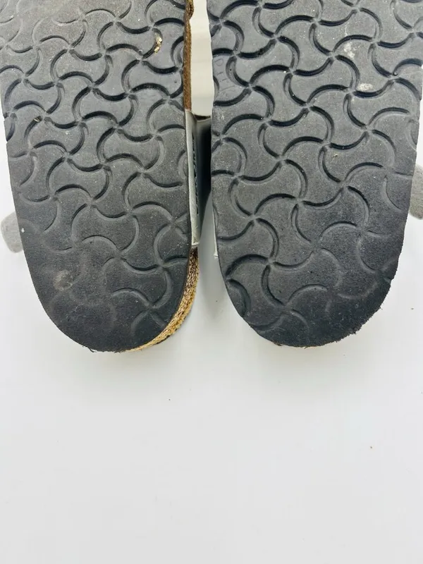 Birkenstock Gizeh Silver Metallic Thong Sandals Womens EUR 39 US 8-8.5 Regular - Image 12