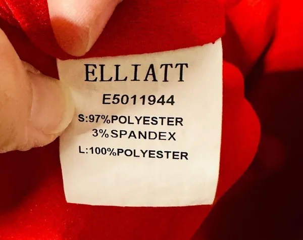 Elliatt Women's Red Satin V-Neckline Sleeveless Satin Midi Dress Size XS - Image 10