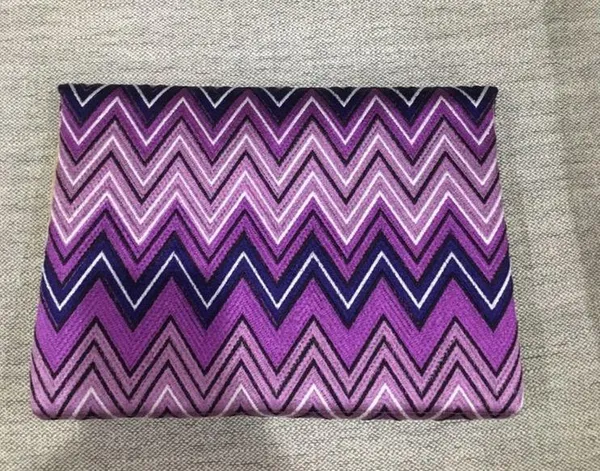 Missoni style zigzag clutch - Image 4