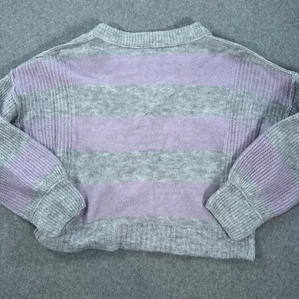 Blu Pepper V-Neck Stripe Pullover Sweater Women's Medium Gray/Purple Knit Boxy - Image 9