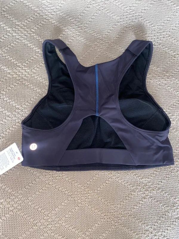 Lululemon Tough Train bra  - Image 5