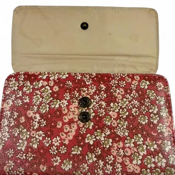 Safe Keeper Floral RFID Bifold Clutch Wallet Red - Image 9