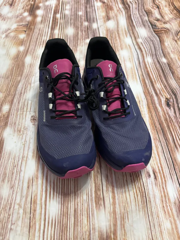 On | Cloudvista Waterproof Trail Running Shoe (Women) |10 Waterproof: protects against rain, puddles and slush to keep feet dry in wet conditions Trail: provides superior stability and traction on hills, uneven surfaces and changing terrain Lightweight: puts cushioning and performance underfoot with an emphasis on streamlined comfort Removable, cushioned insole allows for custom orthotics Helion™ superfoam cushioning delivers lightweight energy return even in hot and cold temperatures CloudTec® sole provides a smooth ride that moves naturally with each stride Missiongrip™ multidirectional lugs in the tread maintain superior grip on changing terrain Synthetic and textile upper/textile lining/rubber sole - Image 2