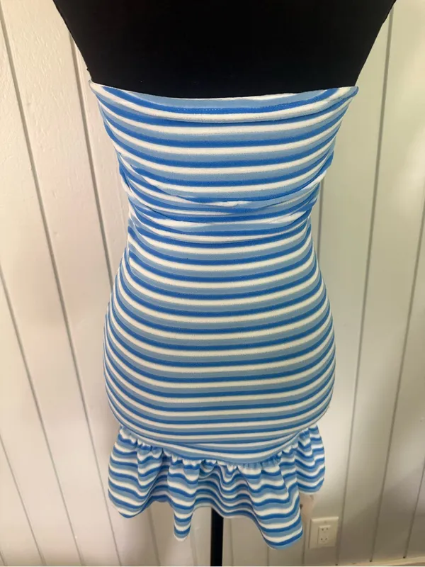Muse Blue and White Striped Strapless Dress - Image 3