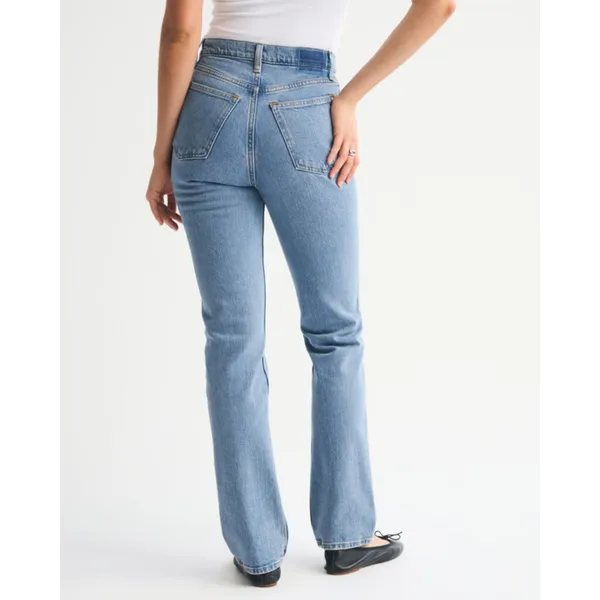 Abercrombie & Fitch Ultra High Rise 90s Straight Jean Size 14 - Image 3