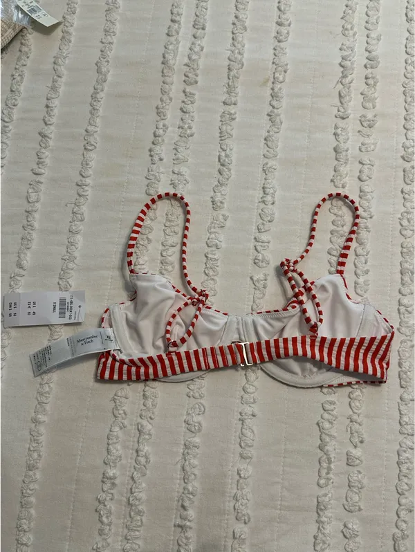 Abercrombie Bikini Top Underwire - Image 2