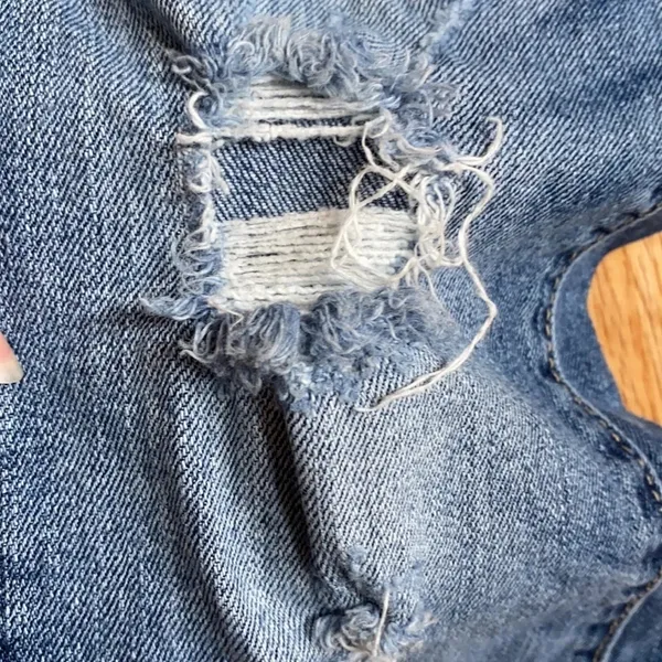 American Eagle Outfitters Skinny Distressed Low Rise Stretch Jeans size 6‎ - Image 3