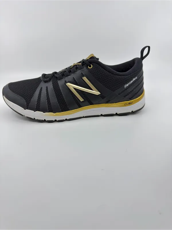 New Balance 811 trainers Color black mesh upper with gold metallic SZ 9 - Image 5