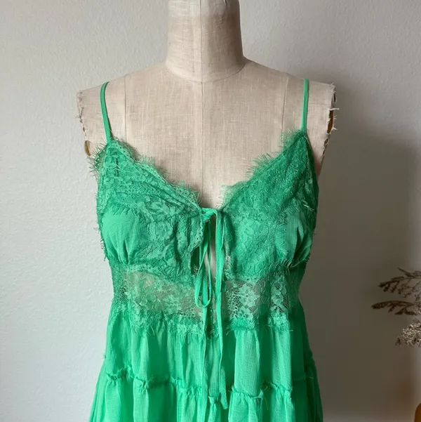 UO Kimchi Blue Melody Tiered Cami - Image 6