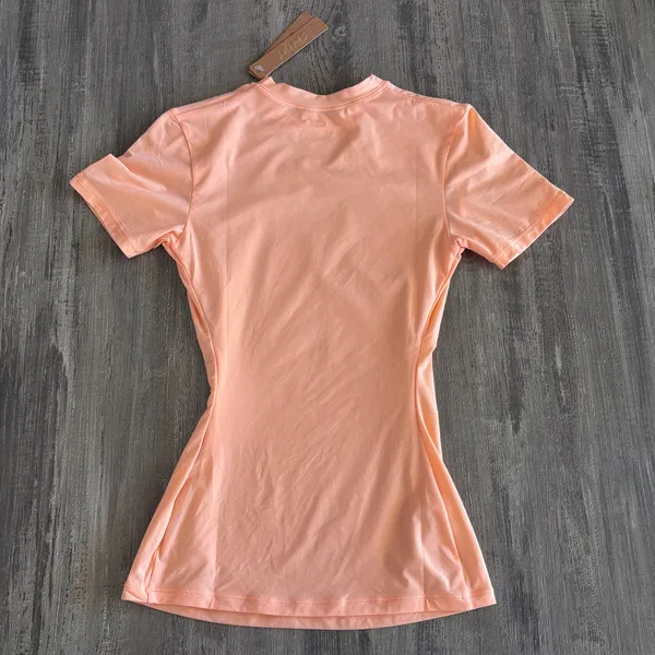 SKIMS New Peach top XXS - Image 3
