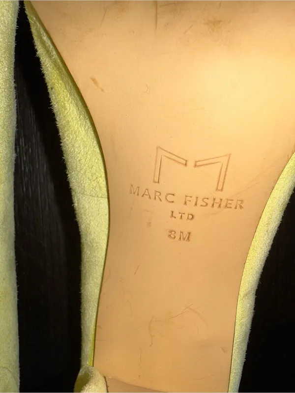 Marc Fisher Zala Pump Women Yellow Suede Pointed Toe Block Heel Size 8 - Image 5