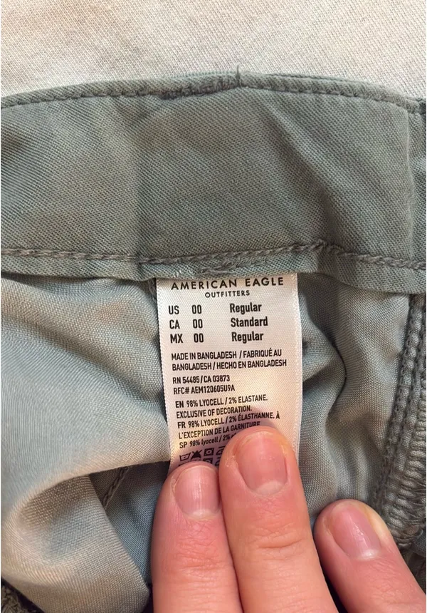 American Eagle Green Cargo Pants Olive Women’s - Image 2