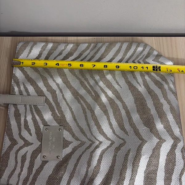 Michael Kors New! Zebra-Print Metallic Tote in Silver and Gold - Image 9