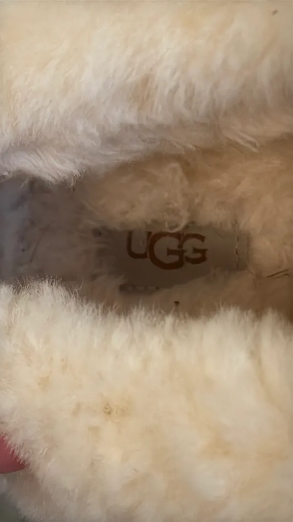 UGG Platform - Image 6