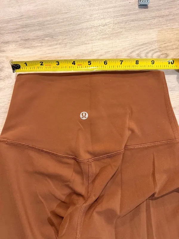 Brown Lululemon Leggings 20.5 inch - Image 5