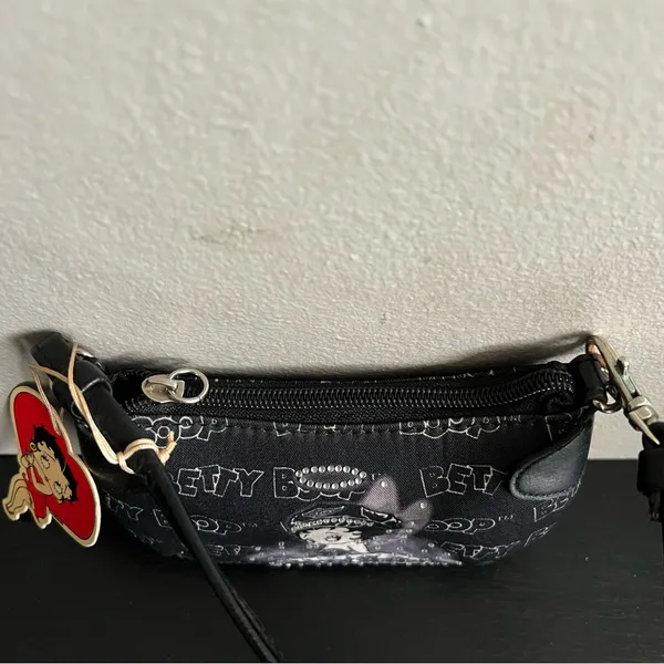 New Vintage 2006 Betty Boop Street Angel Black Handbag Purse Coquette Wristlet - Image 6