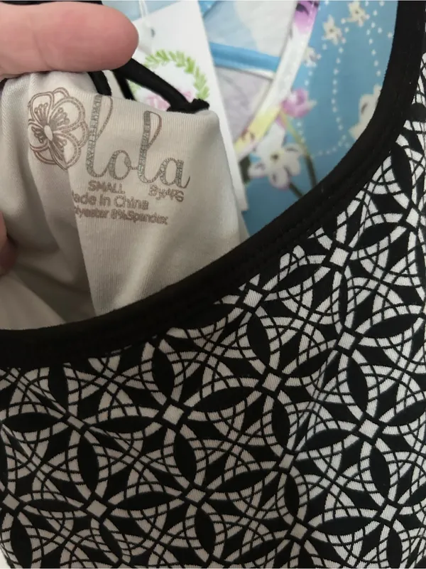 Lola Active Dress with Built in shelf Bra Black and White Soft Comfy Size Small - Image 4