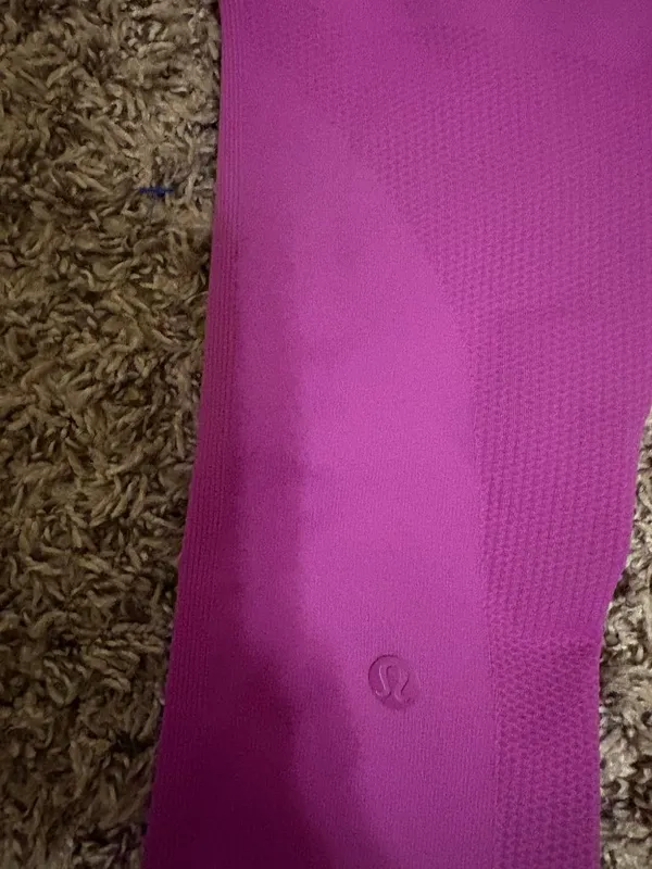 Lululemon Leggings Raspberry Purple Estimated Size 0 Ankle Length Ribbed Waist - Image 3