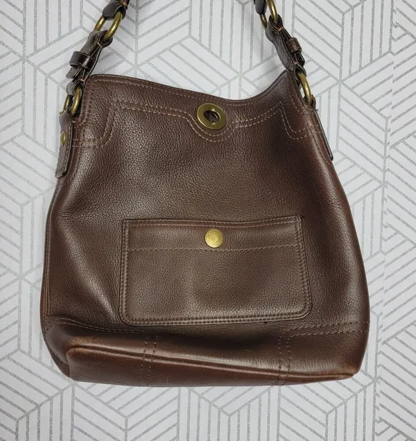 Coach Chelsea Brown Leather Turn Lock - Image 13