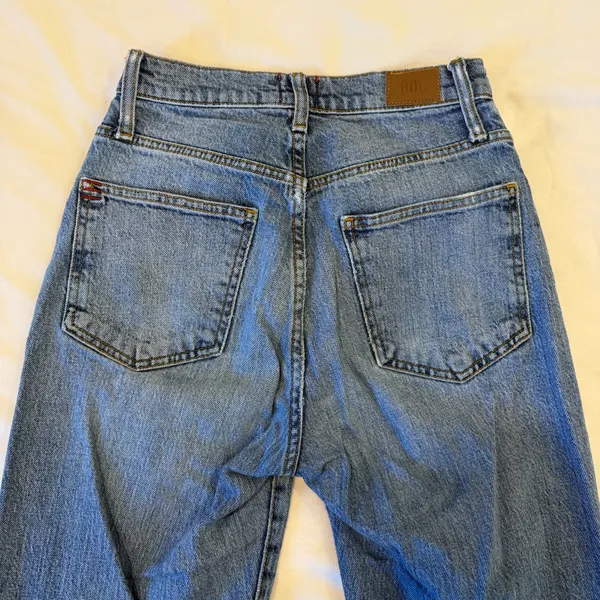 Urban Outfitters BDG Cowboy Jeans - Image 3