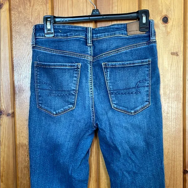 American Eagle Outfitters High Rise Blue Jeans with Distressing jegging - Image 5