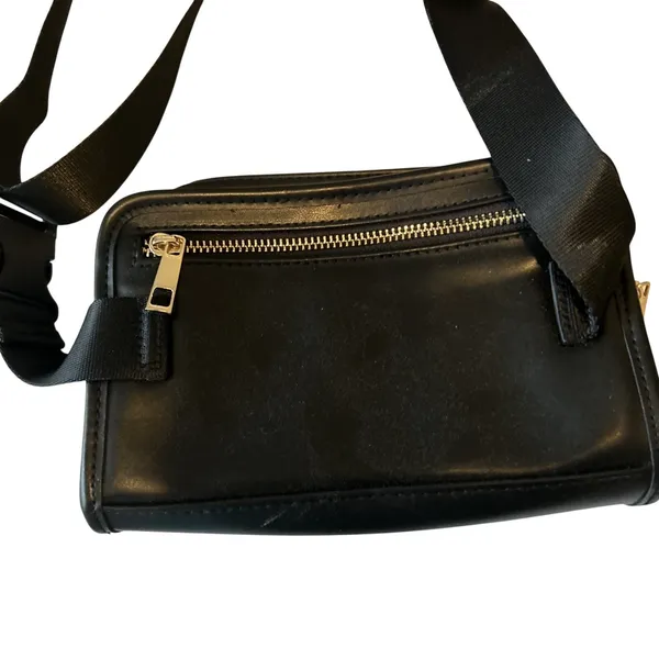 Amanda Uprichard NY Black Vegan Leather Quilted Fanny Pack Belt‎ Bag - Image 5