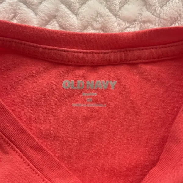 Old Navy Tee - Image 3