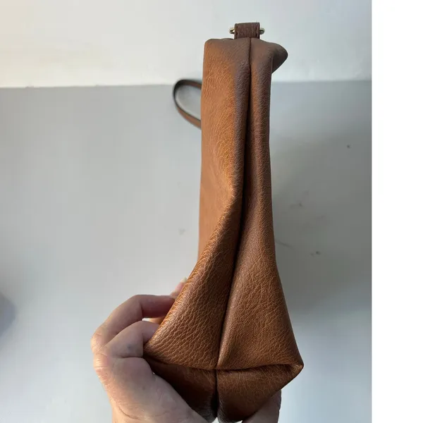 Steve Madden Clutch Bag Y2K Faux Leather Wristlet Zipper Cognac Classic Minimal - Image 5