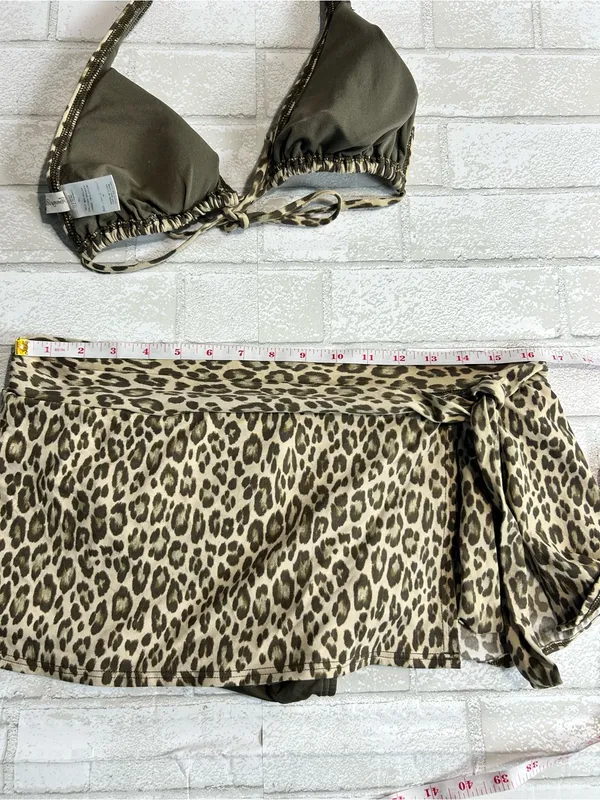 Tommy Bahama Leopard Print Halter Bikini Top and Skirt Swim Set - Size M/L - Image 4