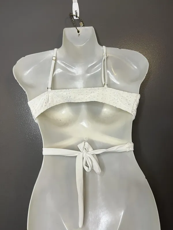 Hollister Bikini Swim Top Womens Medium White Eyelet Triangle Padded Tie Back - Image 4