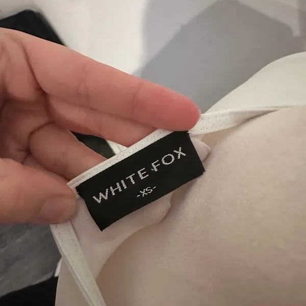 WHITE FOX white top - Image 5