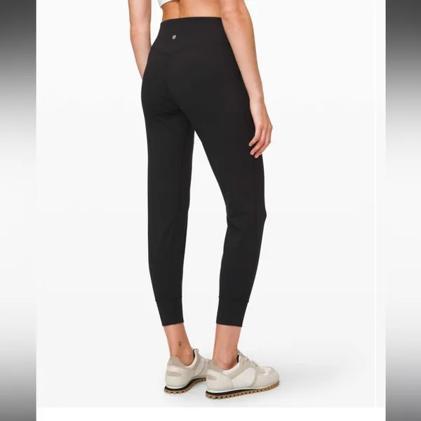 Lululemon Align Jogger 28"
Black size 4 - Image 2