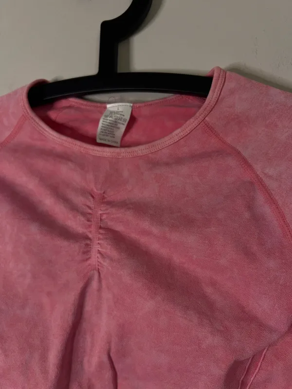 Women’s Pink Long Sleeve Crop Athletic Top Size L - Image 3