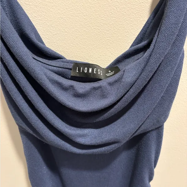 Revolve Lioness Strapless Navy Dress - Image 4