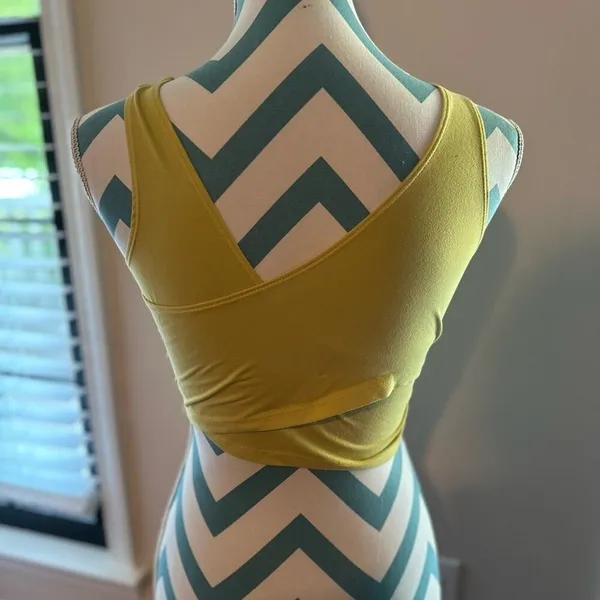 Amazon EUC- Yellow Longline Sport Bra Top - Image 2