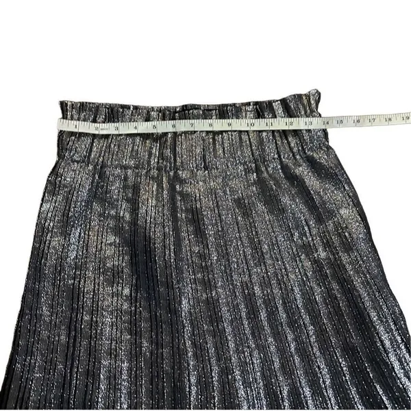 Zara Pleated metallic‎ pewter silver skort sz M - Image 7