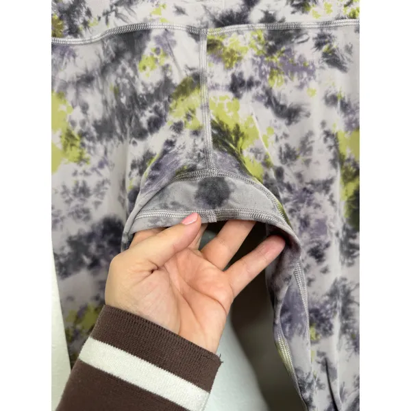 Lululemon Align High-Rise Pant 28 Diamond Dye Light Sage Medium Olive Size‎ 6 - Image 3